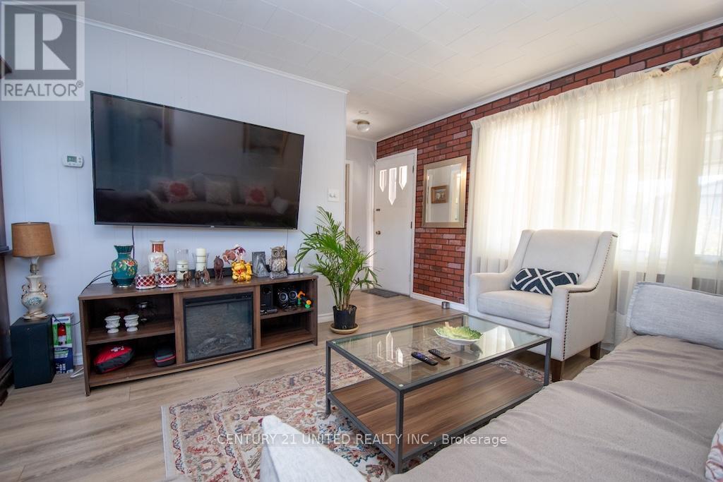 131 Homewood Avenue, Trent Hills (Hastings), Ontario  K0L 1Y0 - Photo 13 - X12490064