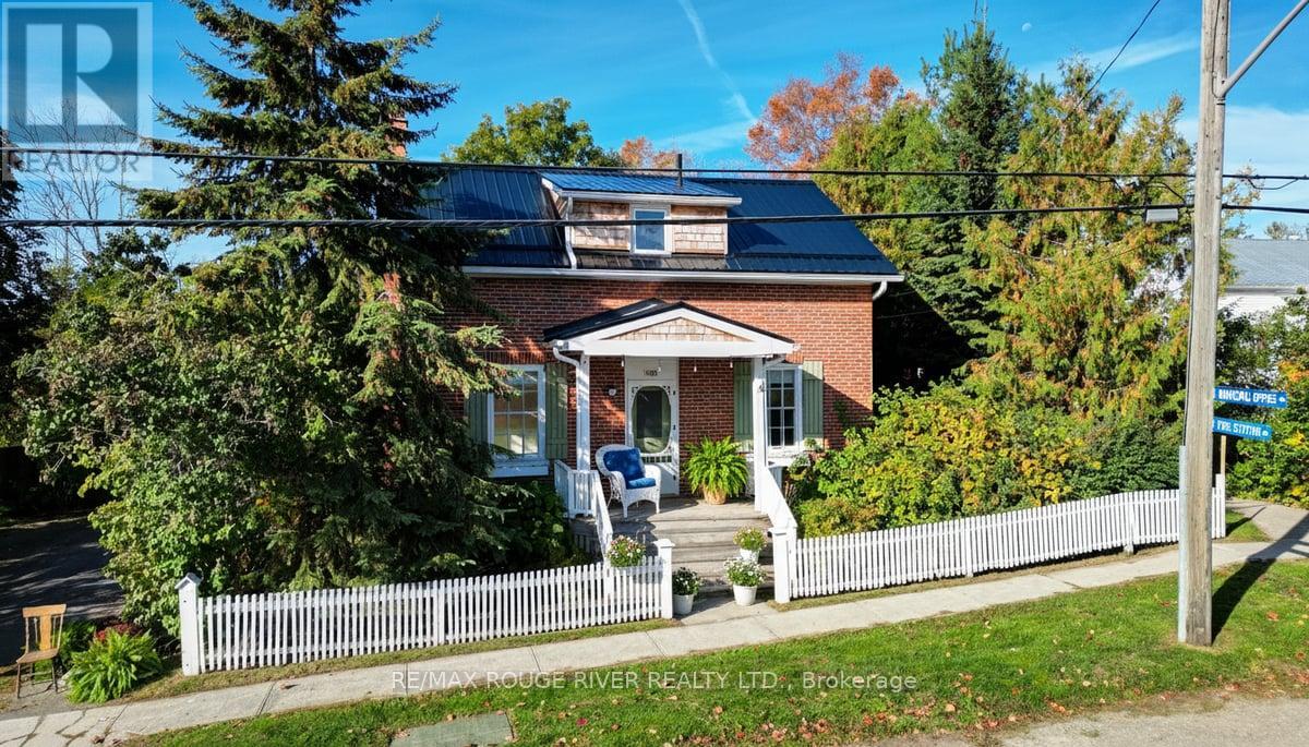 1140 Heritage Line, Otonabee-South Monaghan, Ontario  K0L 2G0 - Photo 2 - X12490122