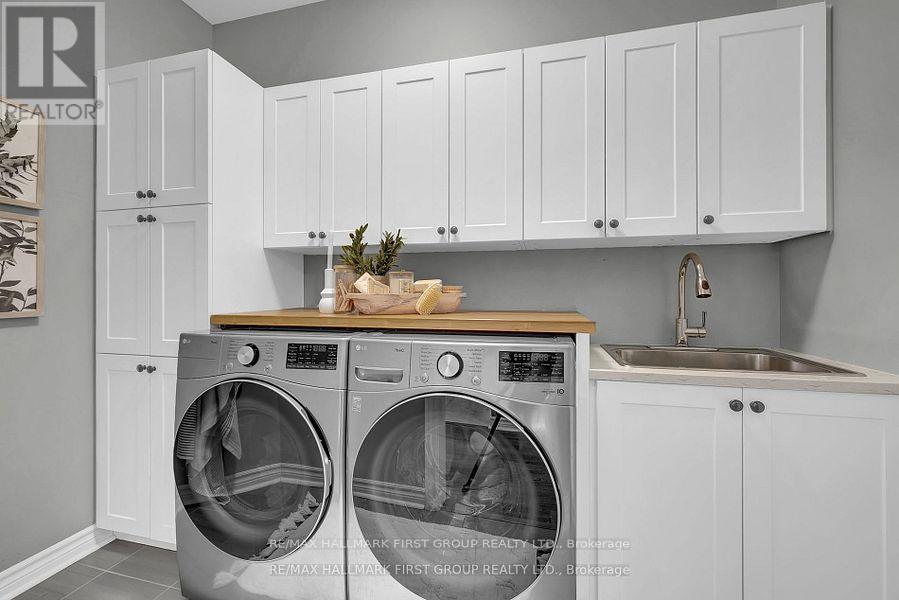 7 Primeau Crescent, Kawartha Lakes (Lindsay), Ontario  K9V 0M6 - Photo 17 - X12490448