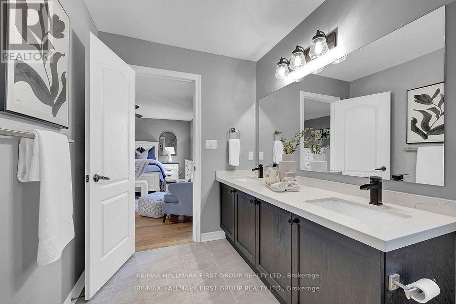 7 Primeau Crescent, Kawartha Lakes (Lindsay), Ontario  K9V 0M6 - Photo 23 - X12490448