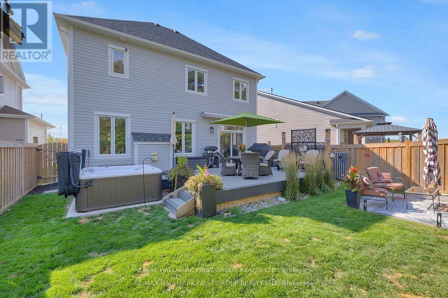 7 Primeau Crescent, Kawartha Lakes (Lindsay), Ontario  K9V 0M6 - Photo 44 - X12490448