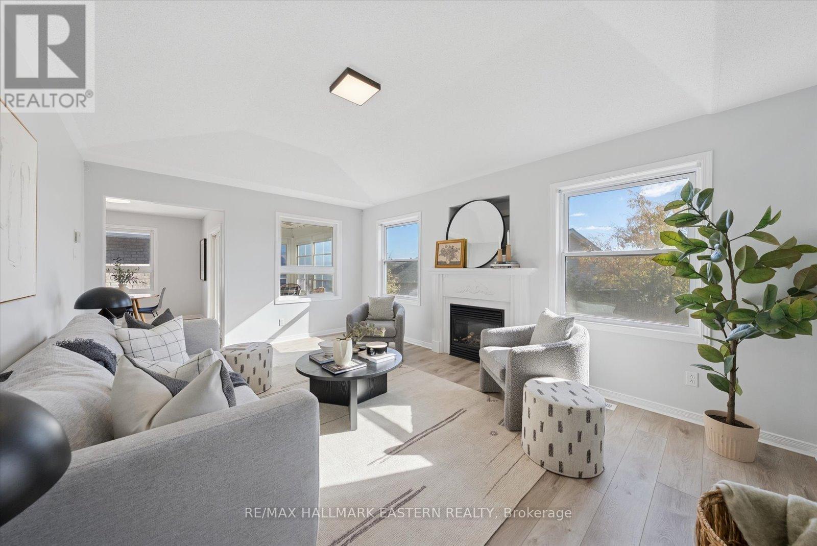 2431 Marsdale Drive, Peterborough (Ashburnham Ward 4), Ontario  K9L 1Z3 - Photo 13 - X12490720