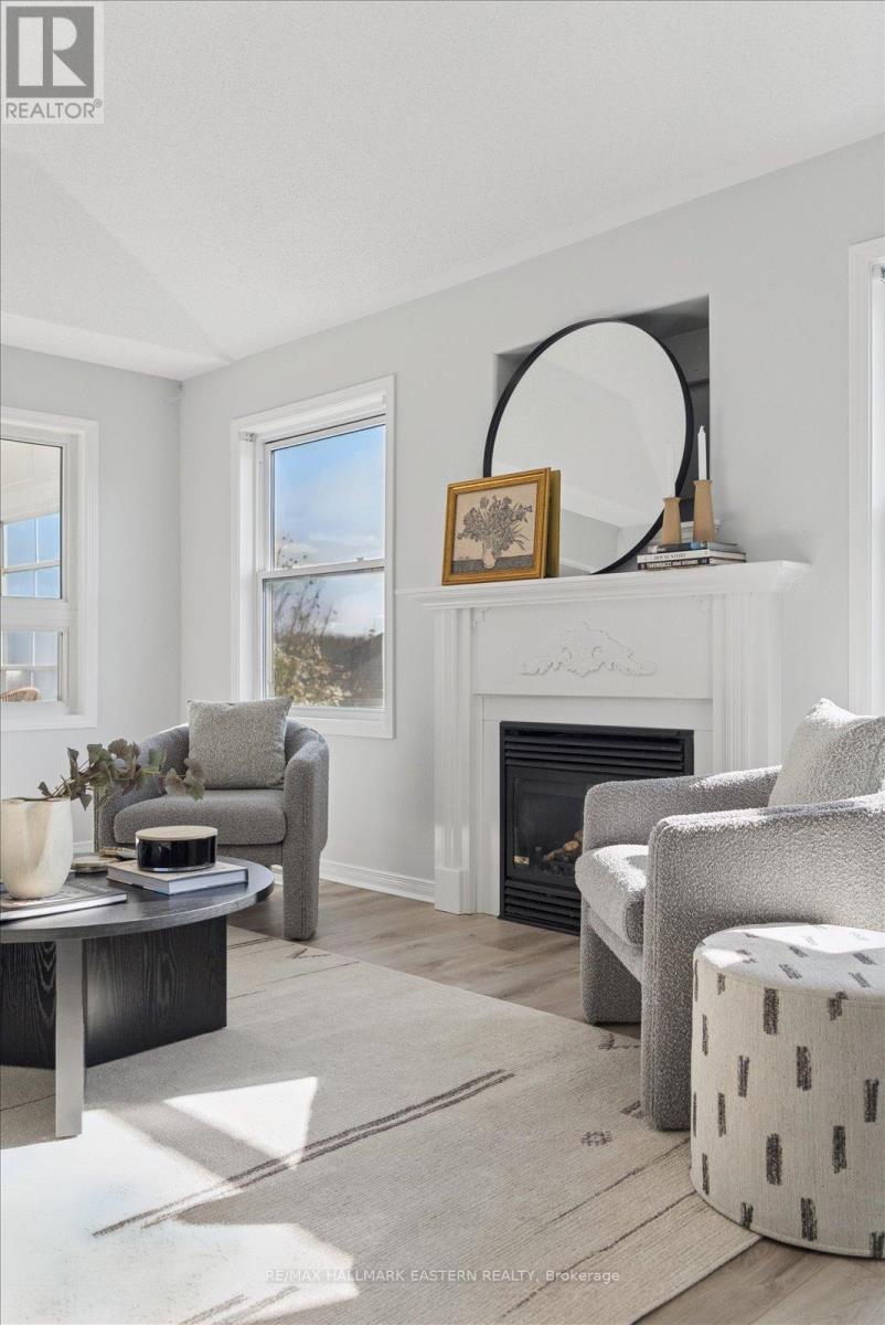 2431 Marsdale Drive, Peterborough (Ashburnham Ward 4), Ontario  K9L 1Z3 - Photo 14 - X12490720