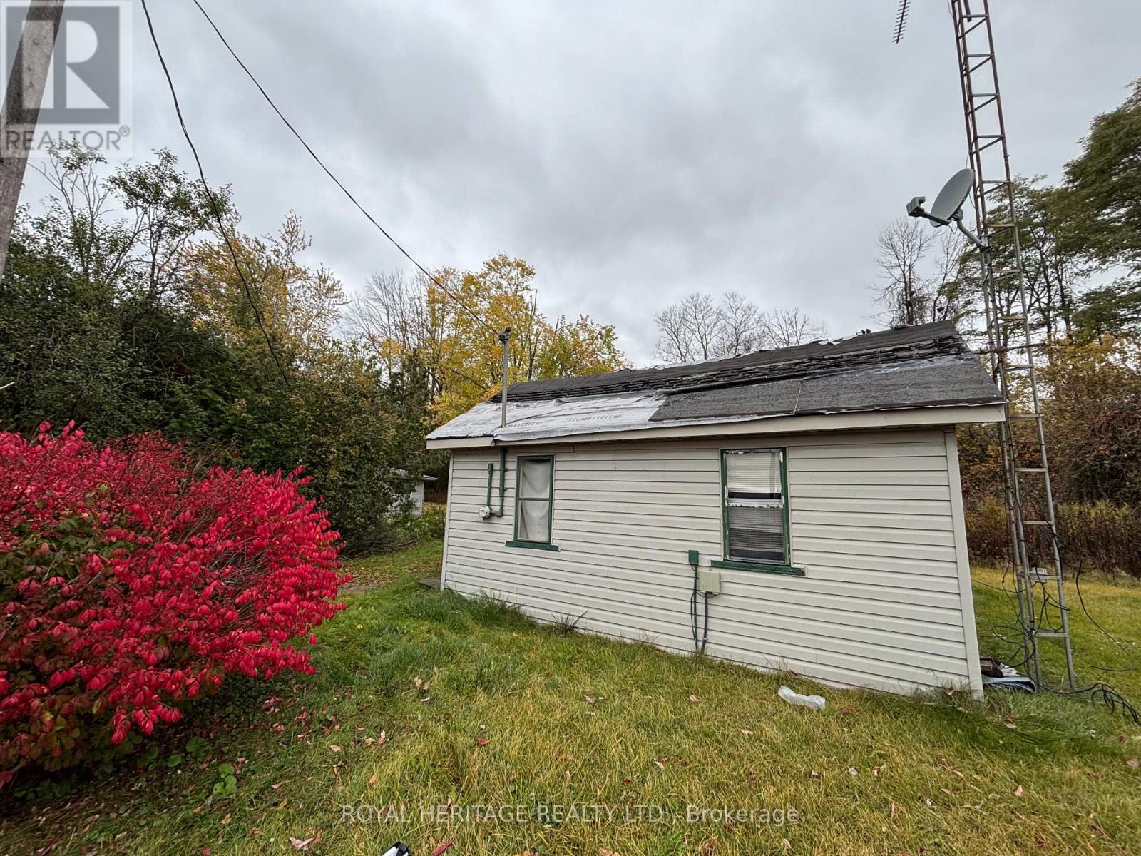 188 Paudash Street, Otonabee-South Monaghan, Ontario  K9J 0E6 - Photo 3 - X12490820