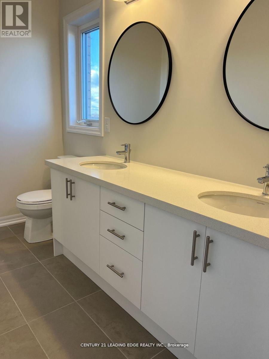 42 Ed Ewert Avenue, Clarington (Newcastle), Ontario  L1B 0W9 - Photo 21 - E12491048