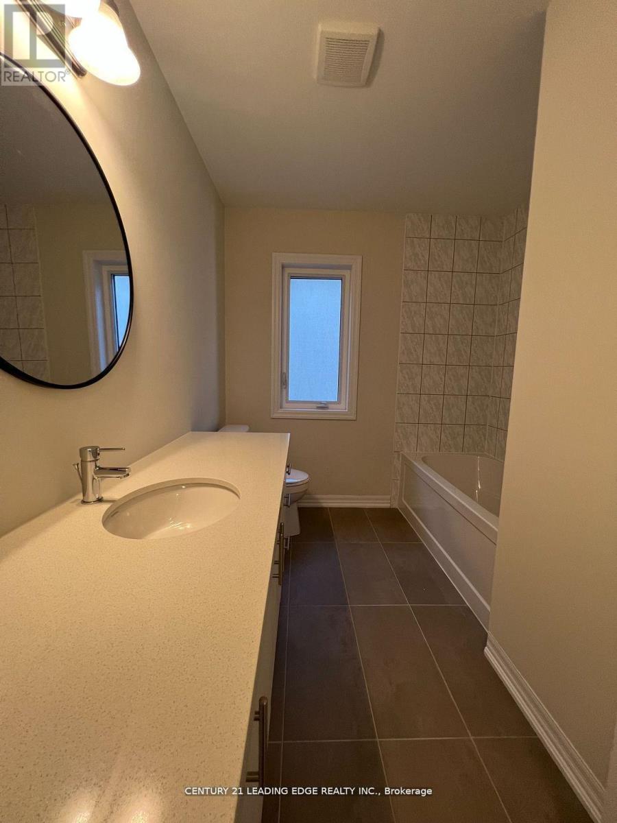 42 Ed Ewert Avenue, Clarington (Newcastle), Ontario  L1B 0W9 - Photo 26 - E12491048