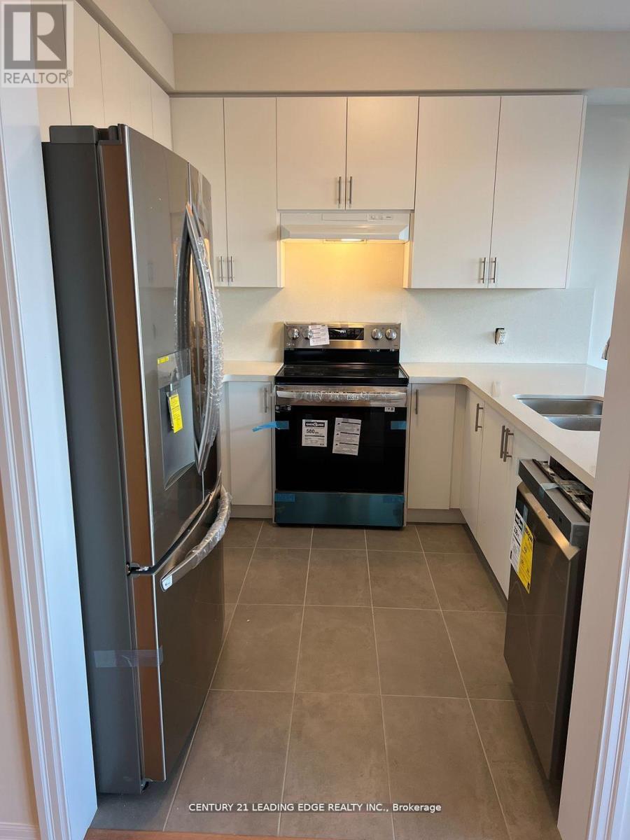 42 Ed Ewert Avenue, Clarington (Newcastle), Ontario  L1B 0W9 - Photo 8 - E12491048