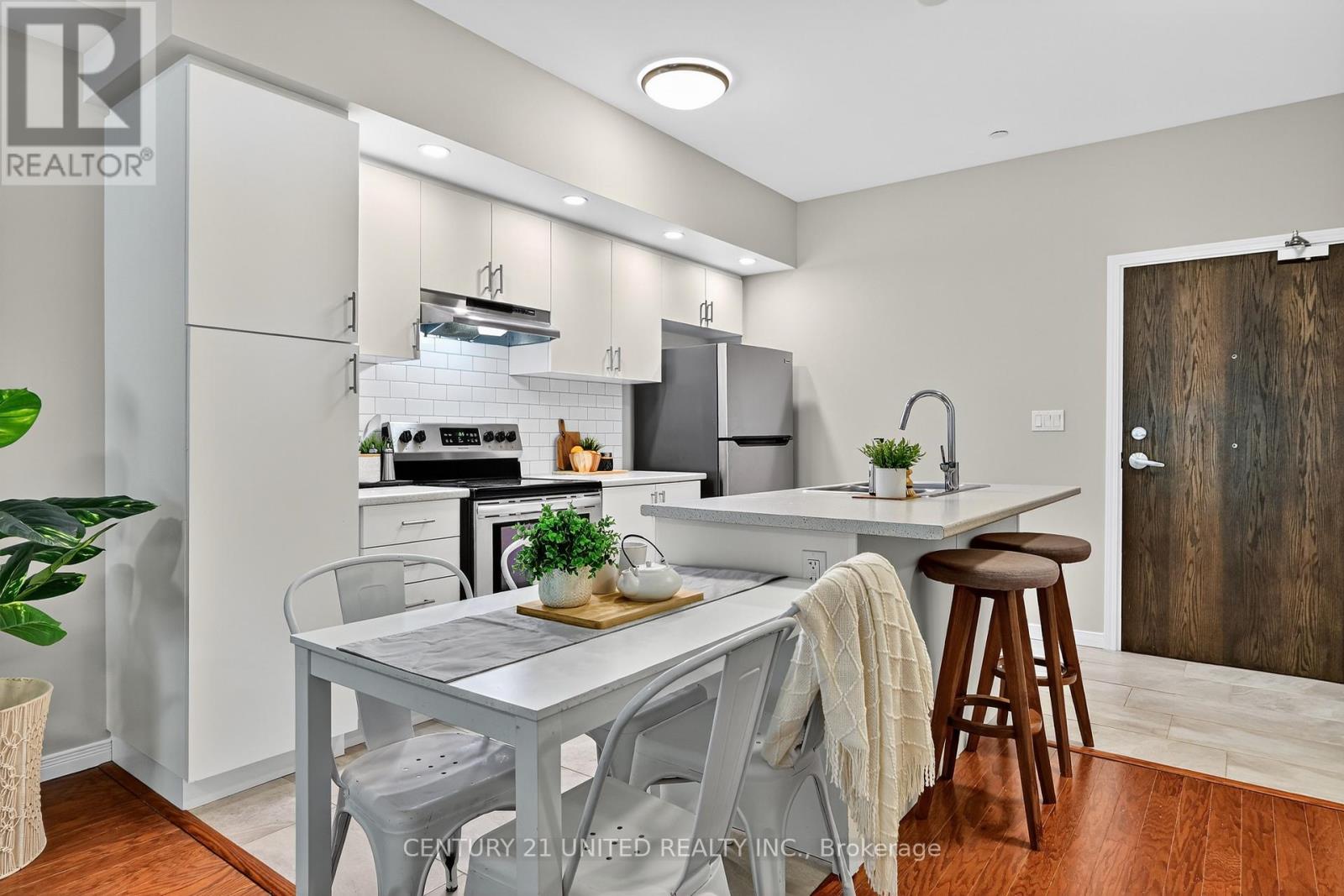 206 - 344 Florence Drive, Peterborough (Monaghan Ward 2), Ontario  K9J 0K4 - Photo 11 - X12491586