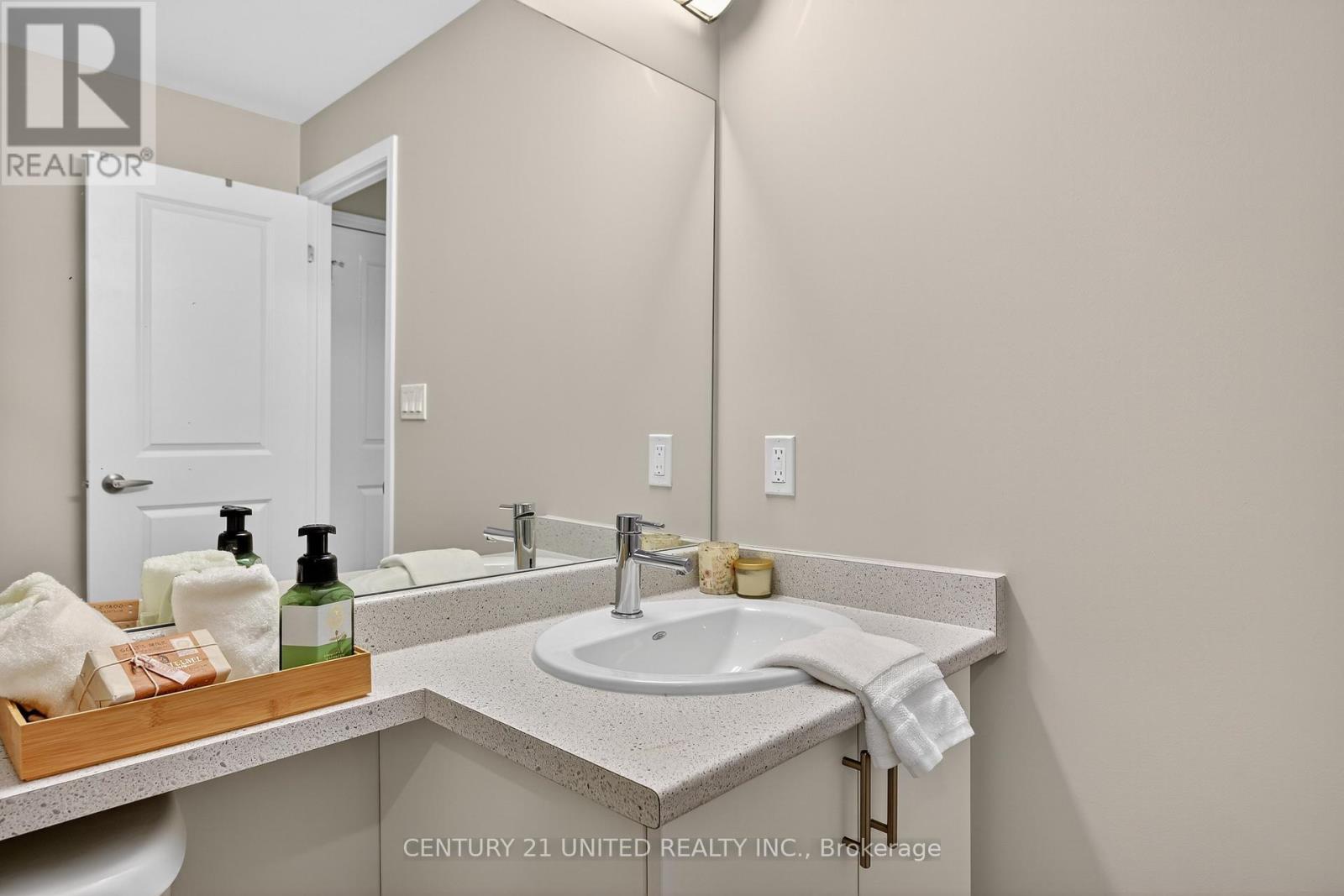 206 - 344 Florence Drive, Peterborough (Monaghan Ward 2), Ontario  K9J 0K4 - Photo 32 - X12491586