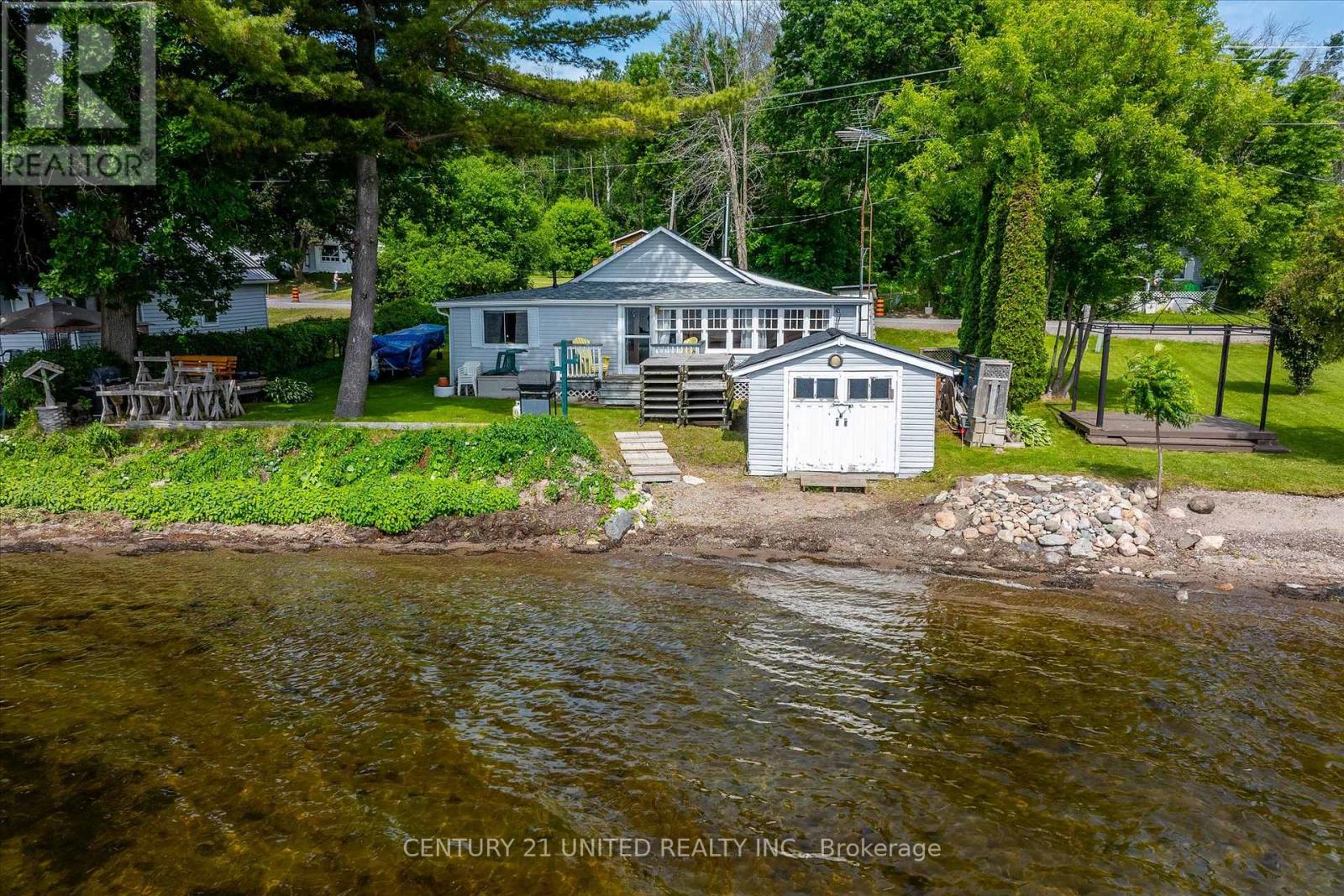 221 Paudash Street, Hiawatha First Nation, Ontario  K0L 2G0 - Photo 1 - X12492384