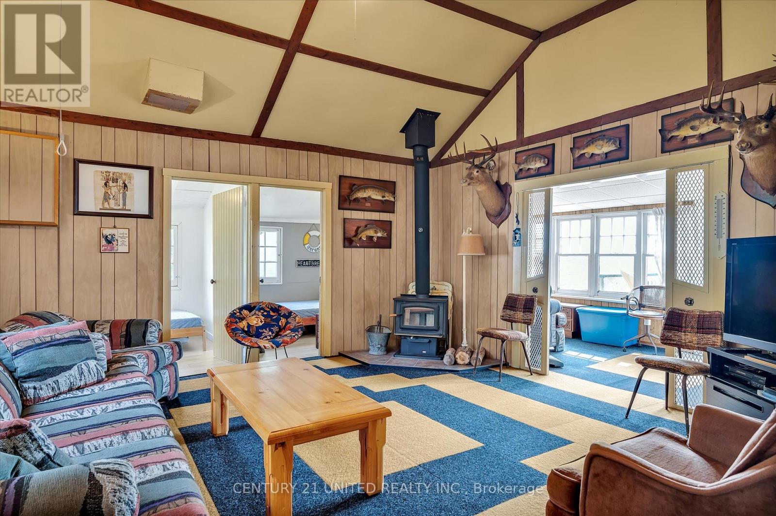 221 Paudash Street, Hiawatha First Nation, Ontario  K0L 2G0 - Photo 11 - X12492384