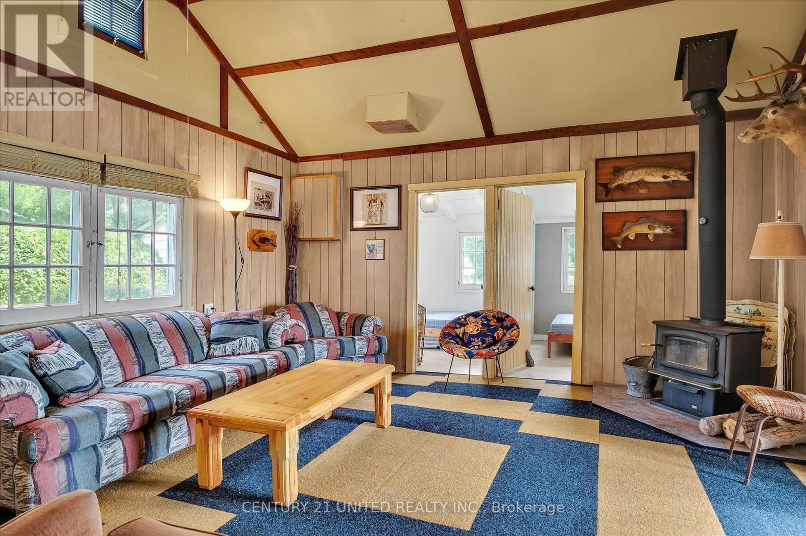 221 Paudash Street, Hiawatha First Nation, Ontario  K0L 2G0 - Photo 12 - X12492384