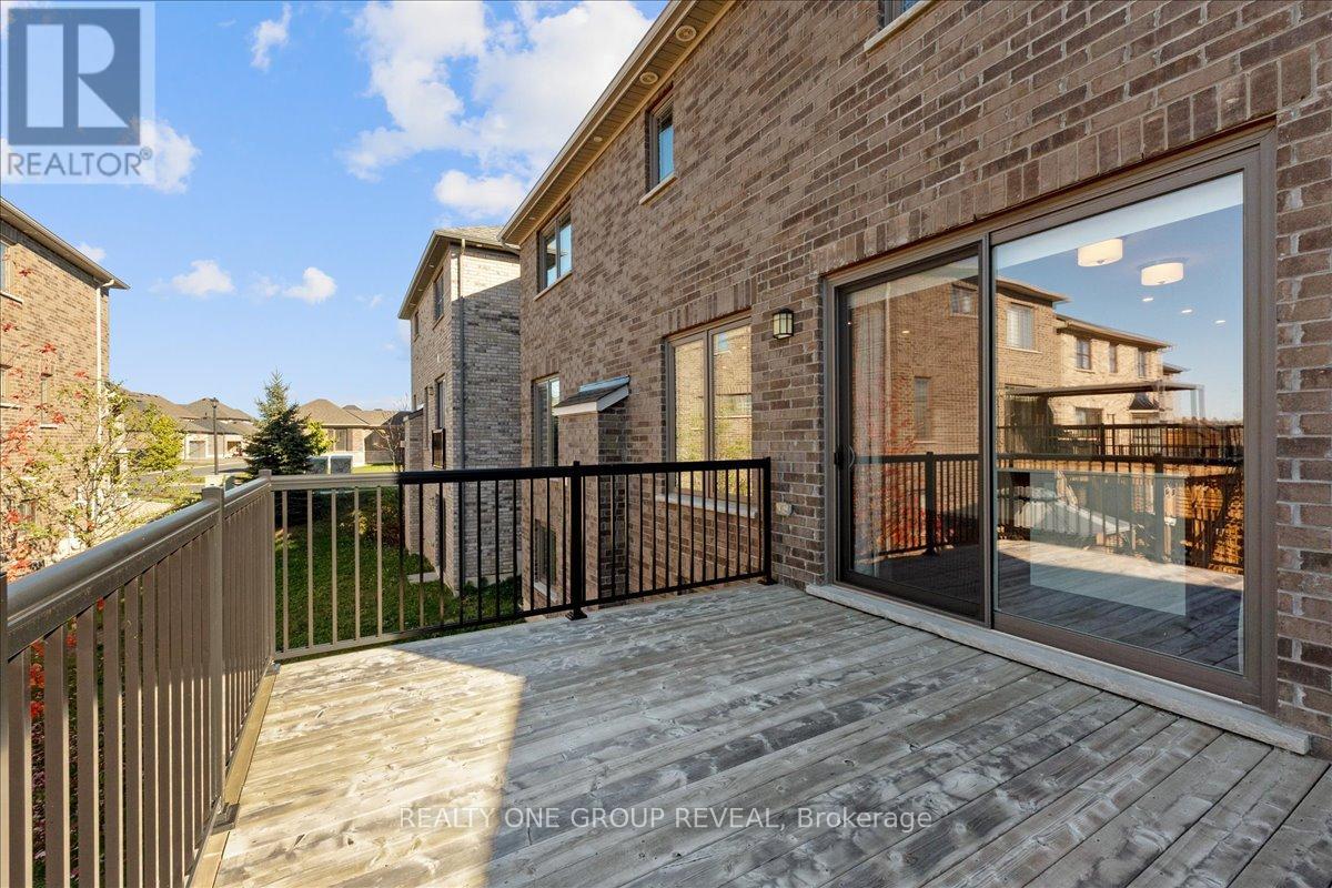 1054 Rippingale Trail, Peterborough (Northcrest Ward 5), Ontario  K9H 0J8 - Photo 14 - X12492350