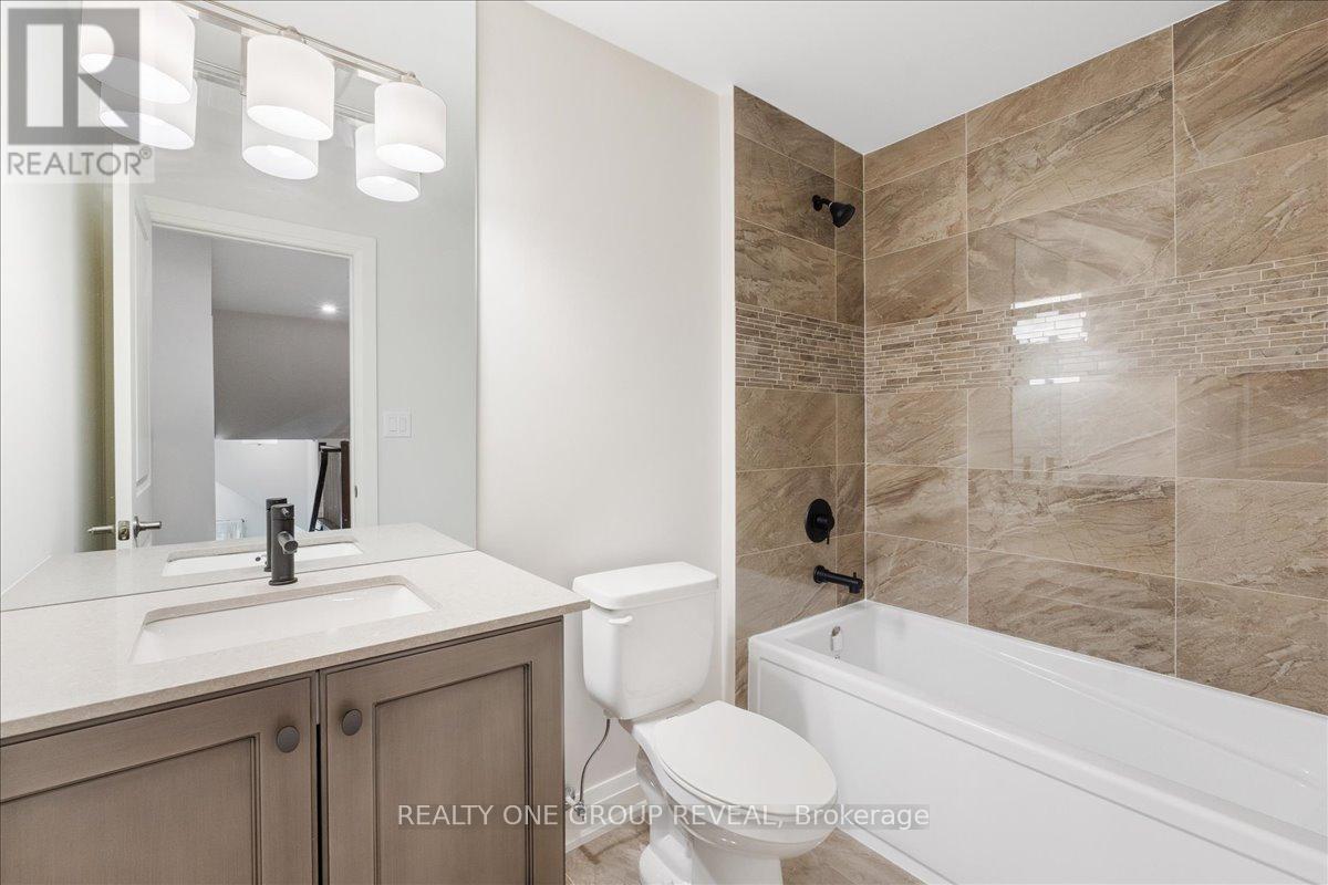 1054 Rippingale Trail, Peterborough (Northcrest Ward 5), Ontario  K9H 0J8 - Photo 24 - X12492350