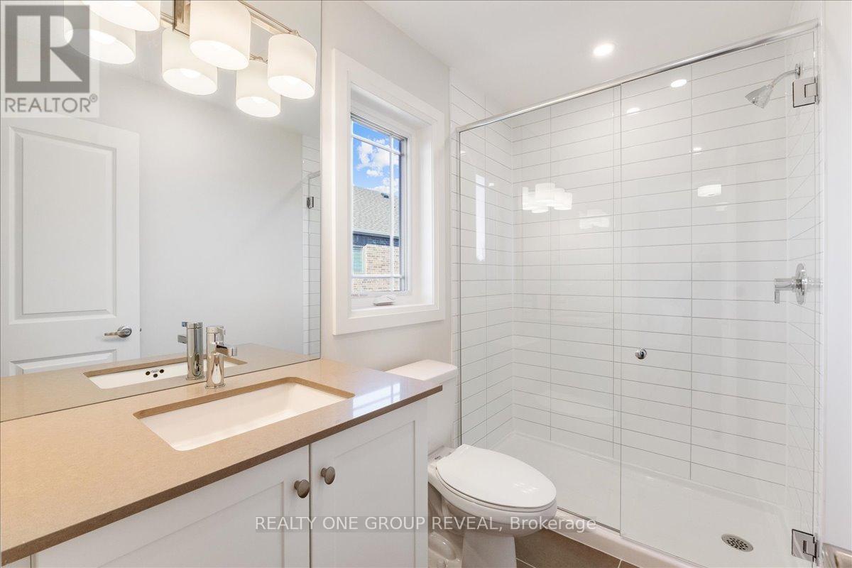 1054 Rippingale Trail, Peterborough (Northcrest Ward 5), Ontario  K9H 0J8 - Photo 32 - X12492350