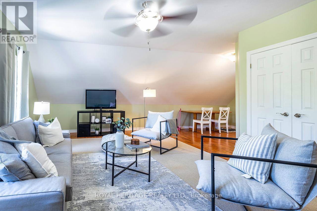 17 Francis Street, Kawartha Lakes (Lindsay), Ontario  K9V 3R7 - Photo 41 - X12492408