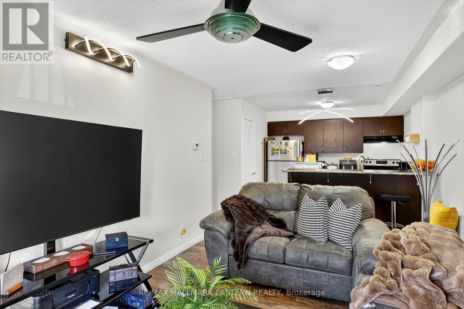 #309 - 306 Spillsbury Drive, Peterborough (Otonabee Ward 1), Ontario  K9K 0B5 - Photo 11 - X12492688