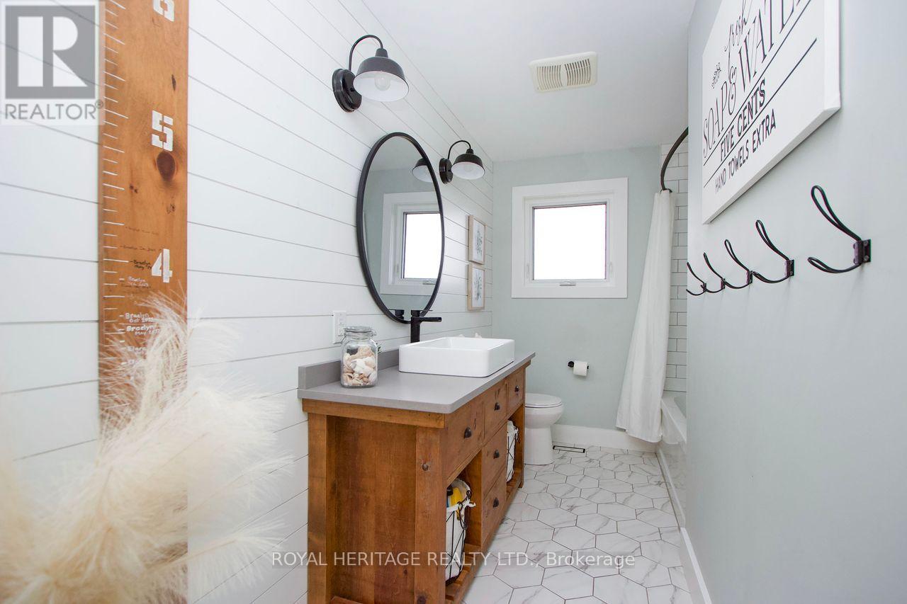 3517 Lockhart Road, Clarington, Ontario  L1B 0S1 - Photo 17 - E12493180