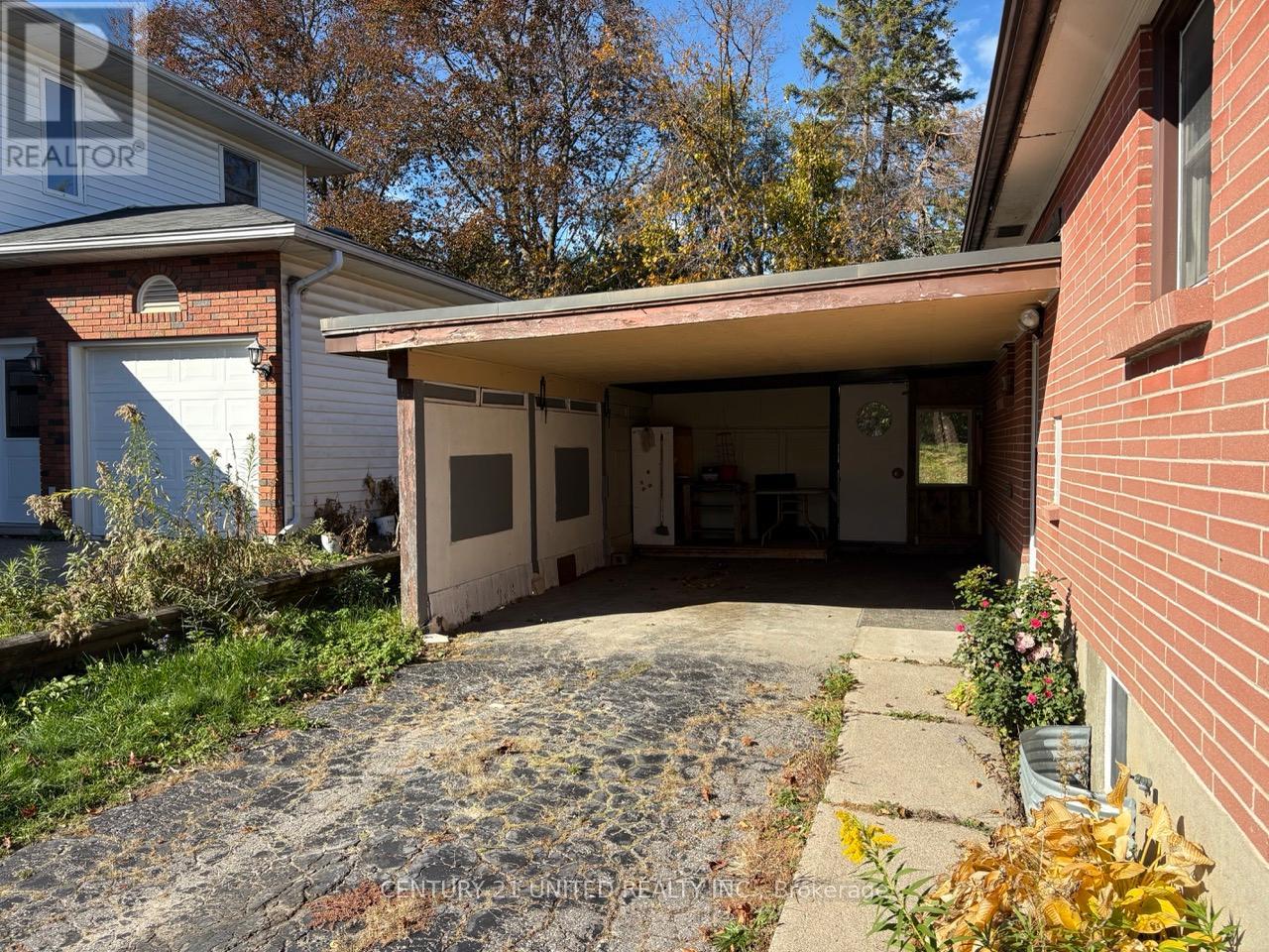 378 Aberdeen Avenue, Peterborough (Northcrest Ward 5), Ontario  K9H 4X6 - Photo 13 - X12493046