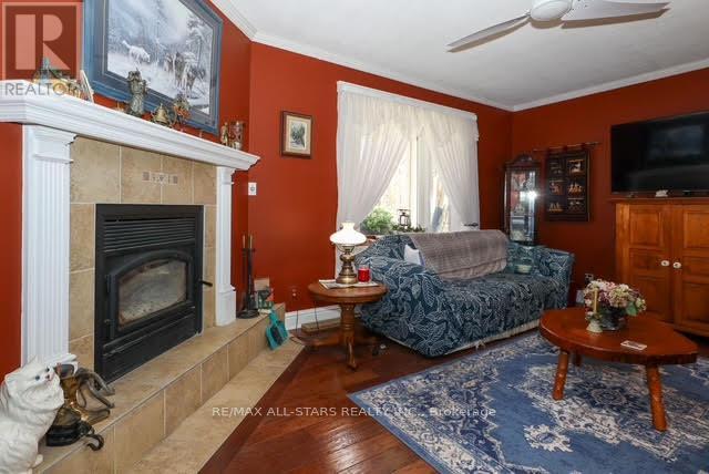 506 Snug Harbour Road, Kawartha Lakes (Lindsay), Ontario  K9V 4R6 - Photo 11 - X12493192