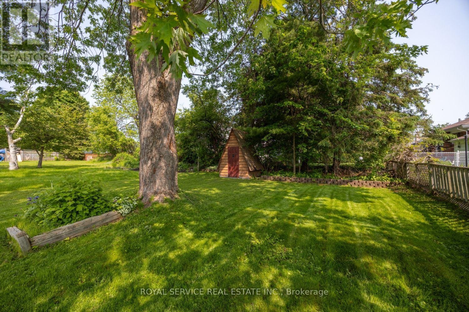 388 Dublin Street, Peterborough (Town Ward 3), Ontario  K9H 3C9 - Photo 31 - X12493210