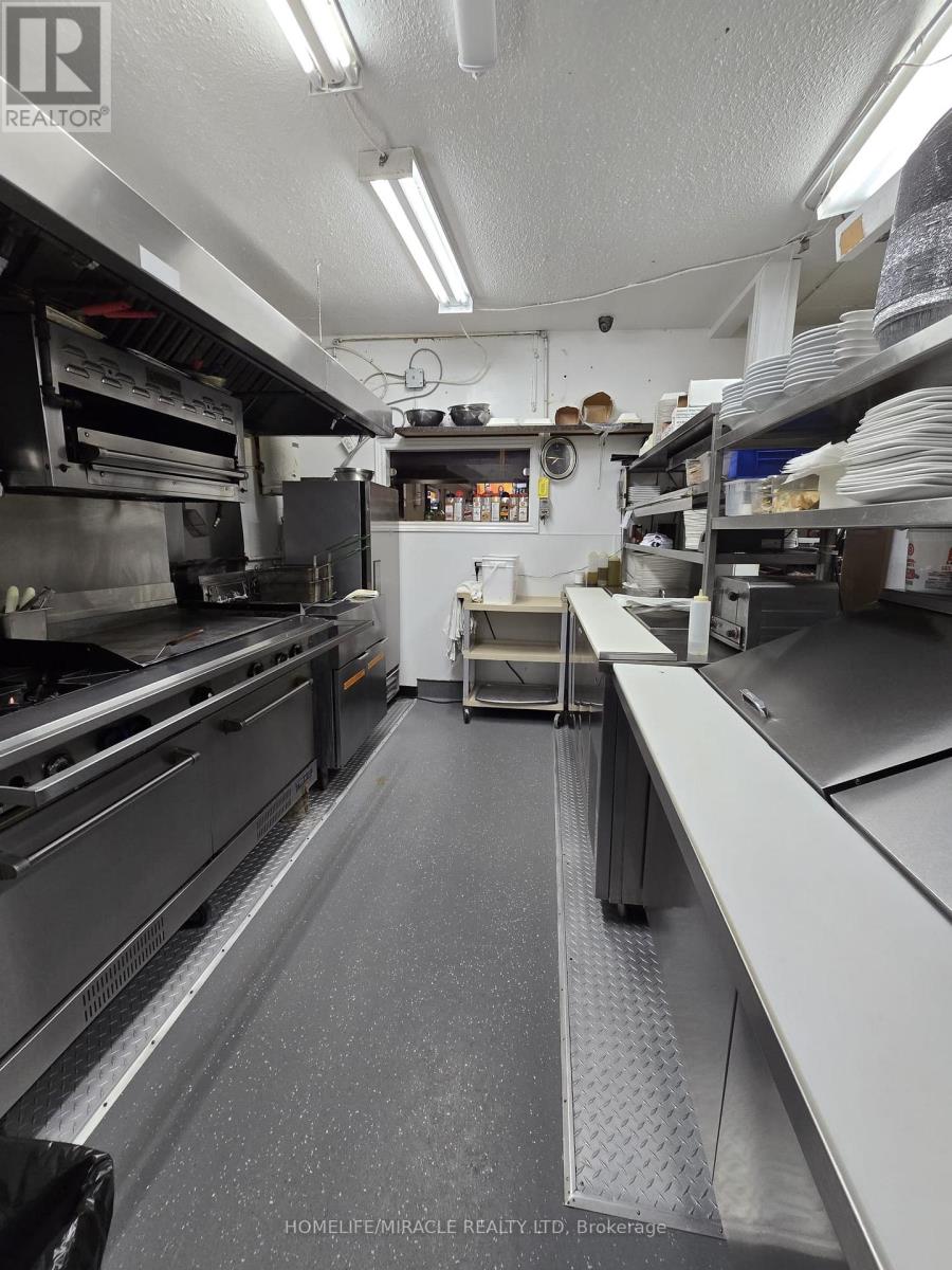 27 King Avenue E, Clarington (Newcastle), Ontario  L1B 1H3 - Photo 7 - E12493150