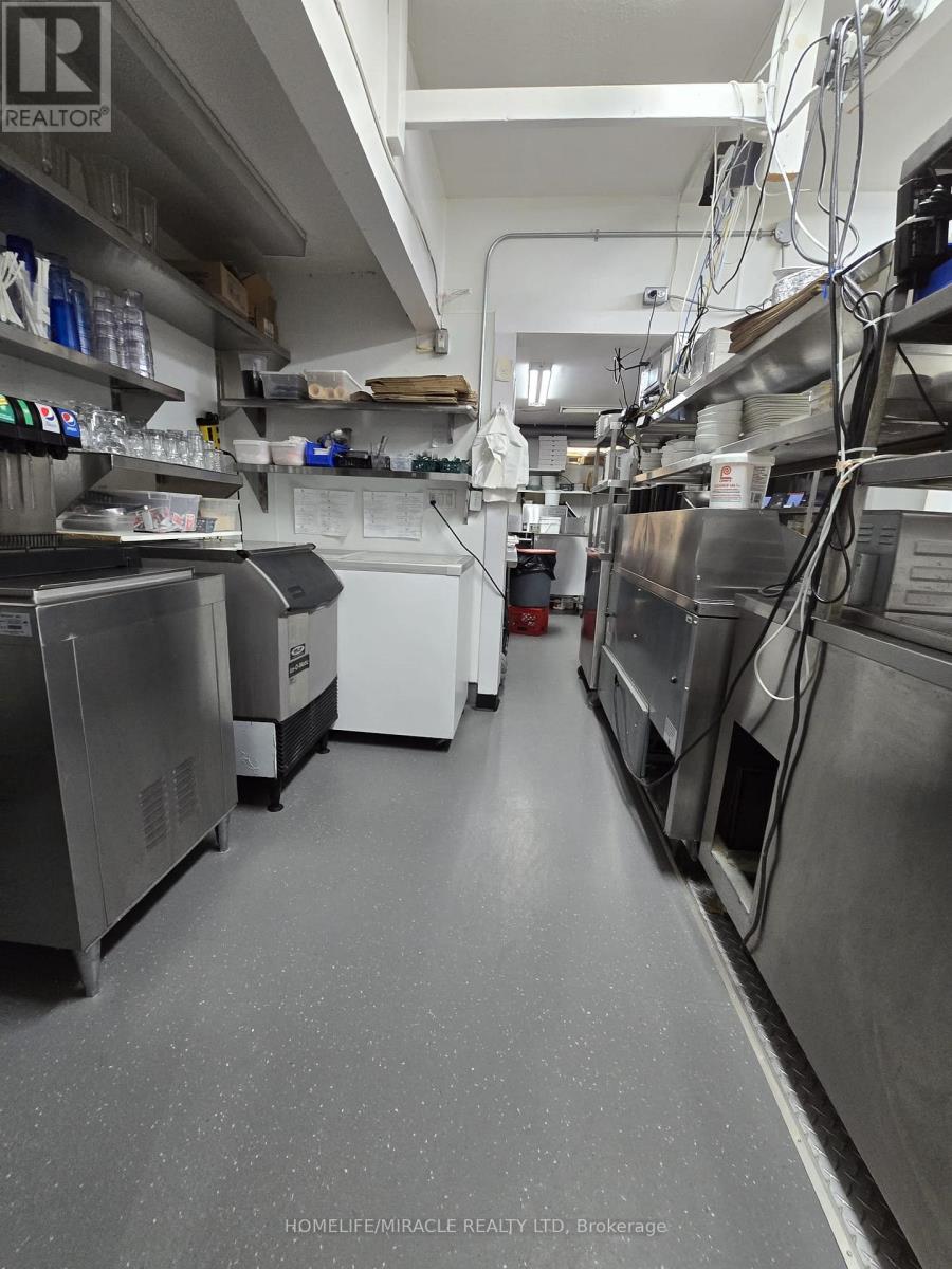 27 King Avenue E, Clarington (Newcastle), Ontario  L1B 1H3 - Photo 8 - E12493150