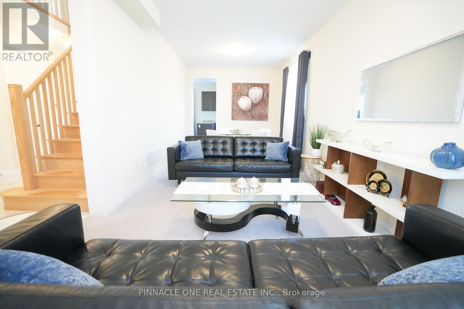 21 Carew Boulevard, Kawartha Lakes (Lindsay), Ontario  K9V 0P6 - Photo 31 - X12493020