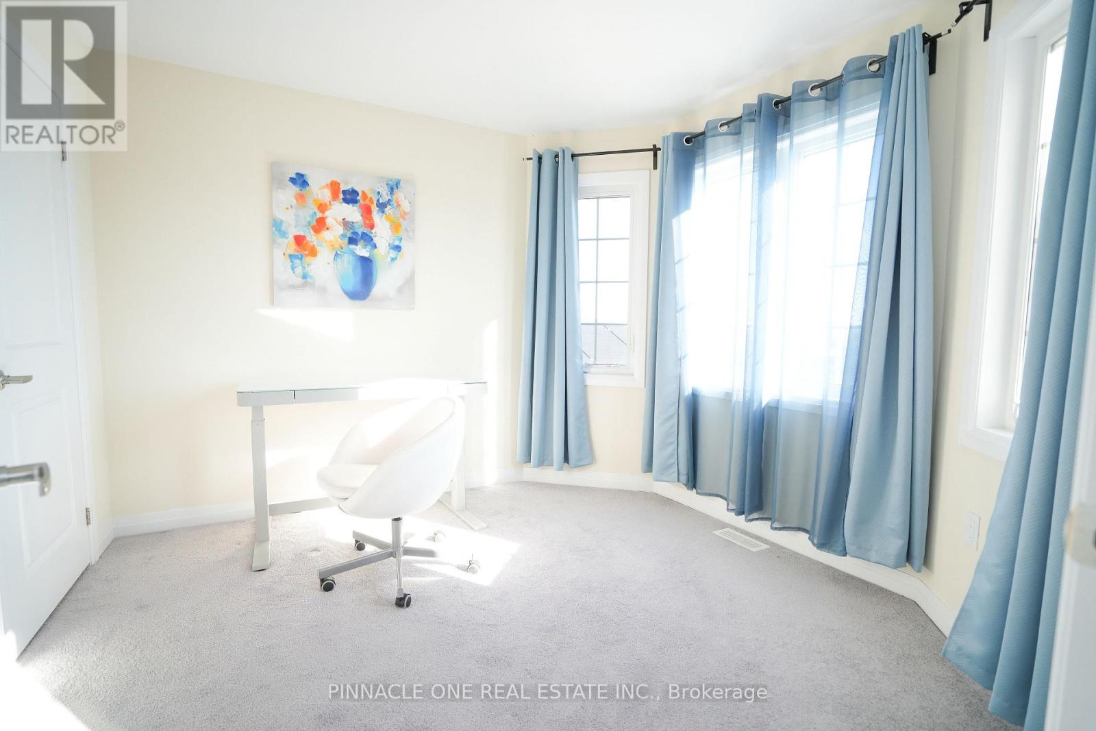 21 Carew Boulevard, Kawartha Lakes (Lindsay), Ontario  K9V 0P6 - Photo 41 - X12493020