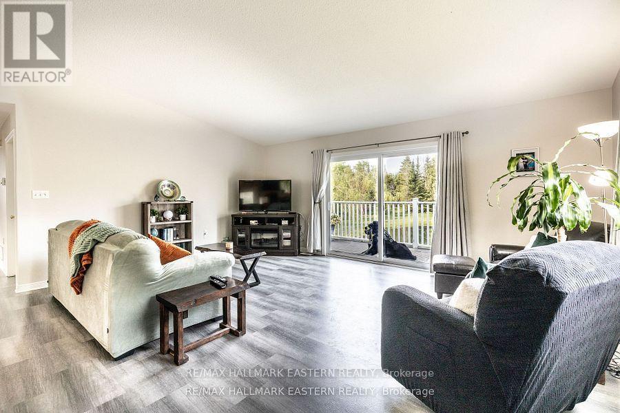 4075 County Road 44, Havelock-Belmont-Methuen (Belmont-Methuen), Ontario  K0L 1Z0 - Photo 8 - X12493486