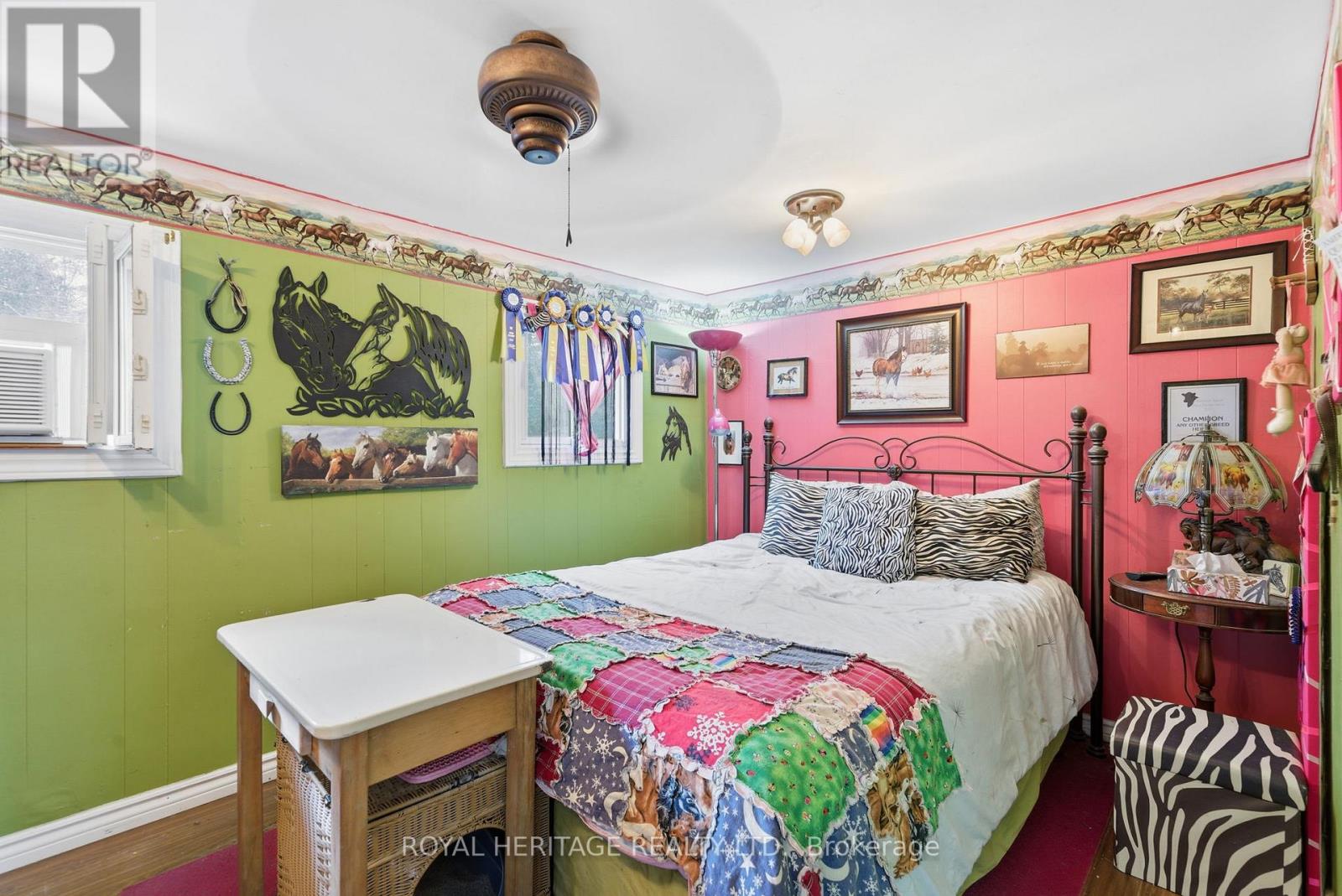 105 Glengarry Road, Kawartha Lakes (Manvers), Ontario  L0A 1A0 - Photo 20 - X12494398