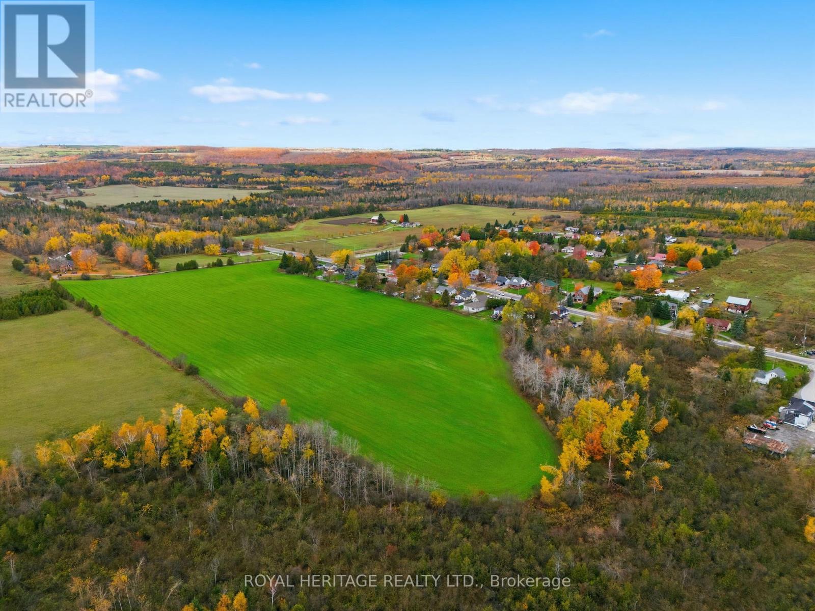 105 Glengarry Road, Kawartha Lakes (Manvers), Ontario  L0A 1A0 - Photo 40 - X12494398