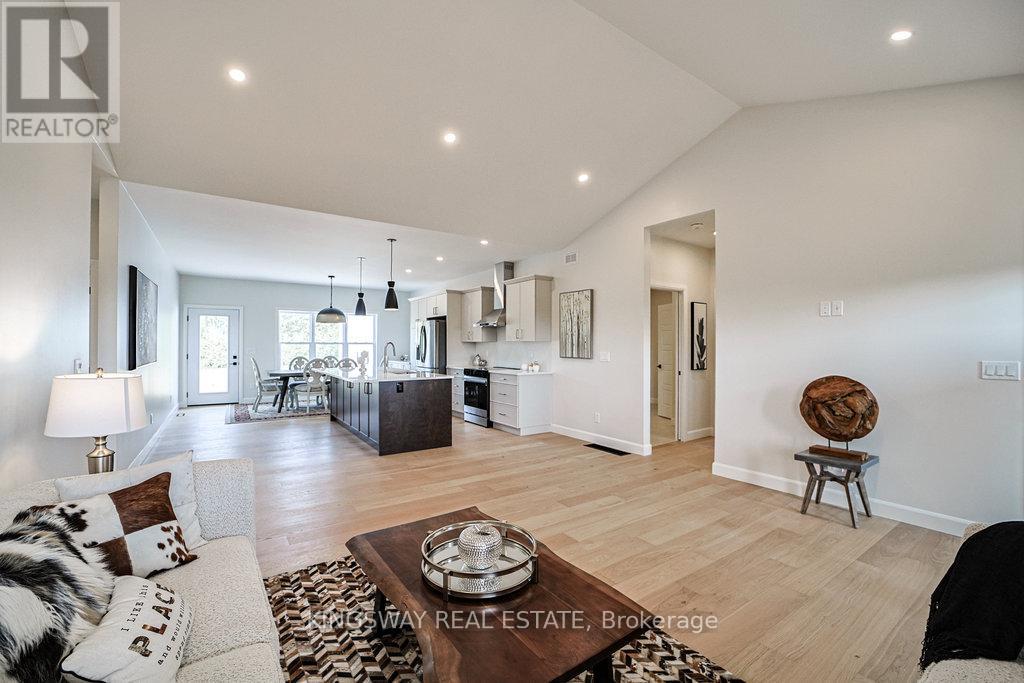 242 Percy Boom Road N, Trent Hills, Ontario  K0L 1L0 - Photo 10 - X12494694