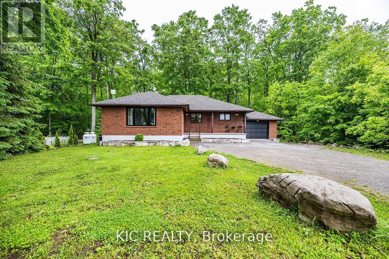 6 Sumcot Drive, Trent Lakes, Ontario  K0L 1J0 - Photo 1 - X12494940