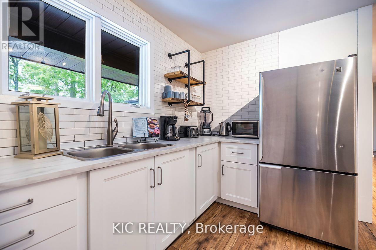 6 Sumcot Drive, Trent Lakes, Ontario  K0L 1J0 - Photo 12 - X12494940