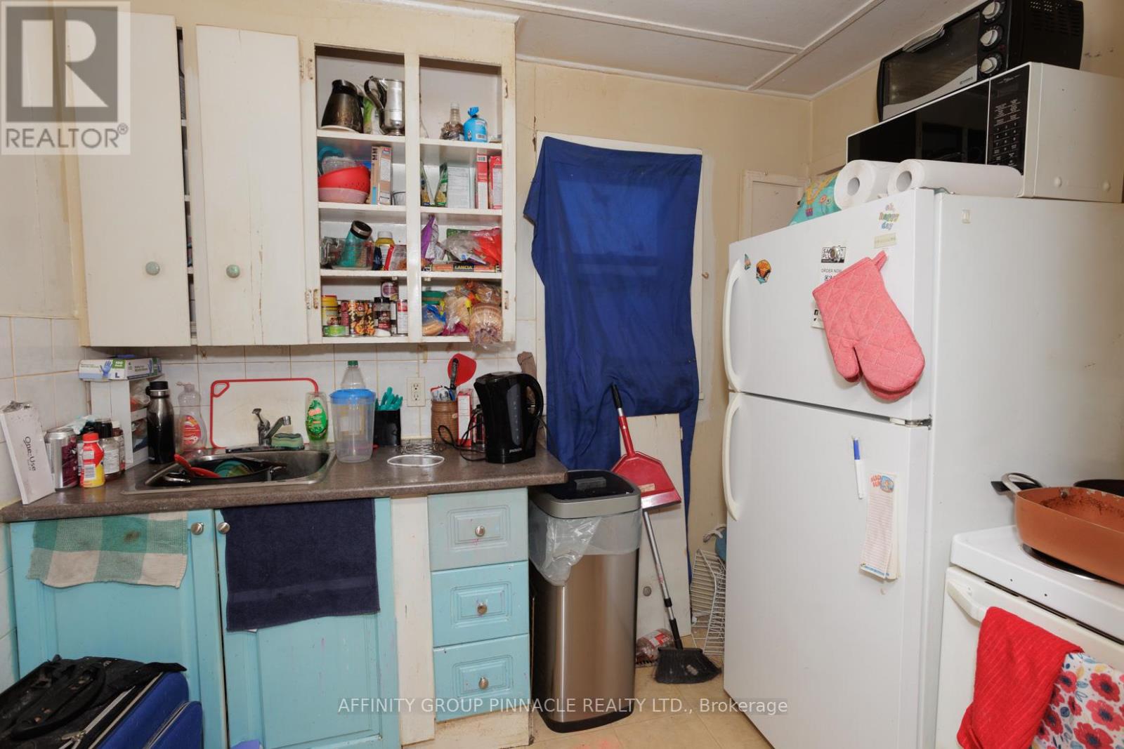 649 Charlotte Street, Peterborough (Town Ward 3), Ontario  K9J 2X2 - Photo 35 - X12495148