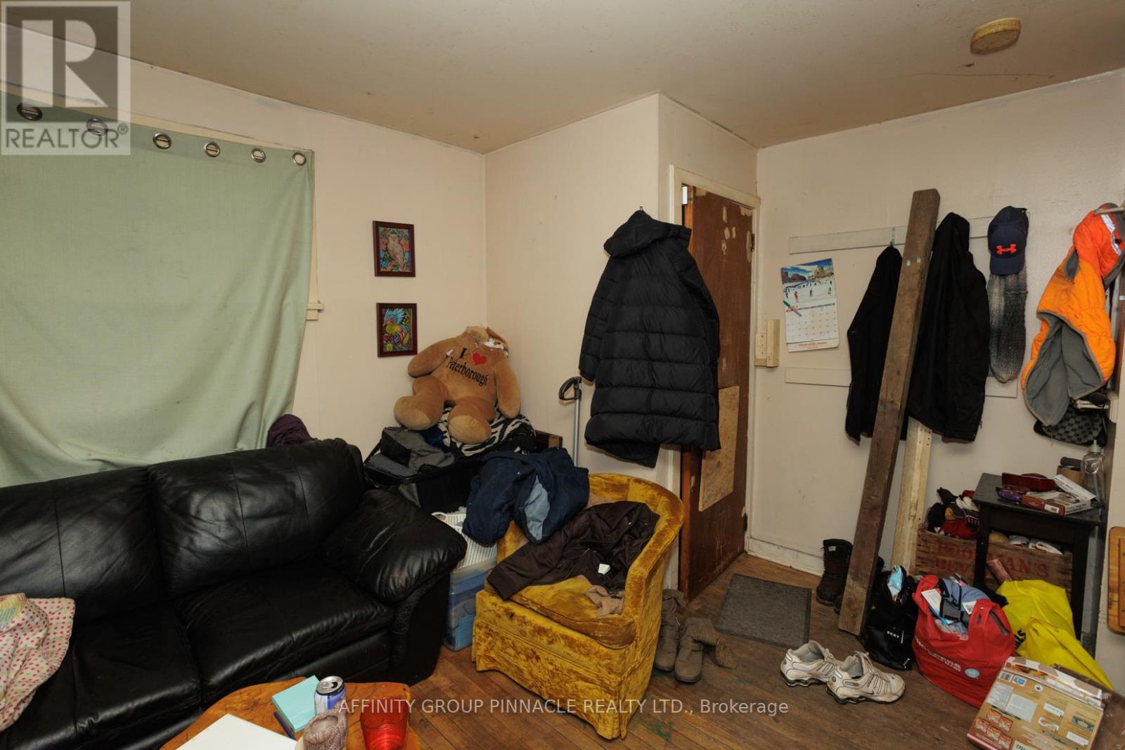 649 Charlotte Street, Peterborough (Town Ward 3), Ontario  K9J 2X2 - Photo 38 - X12495148