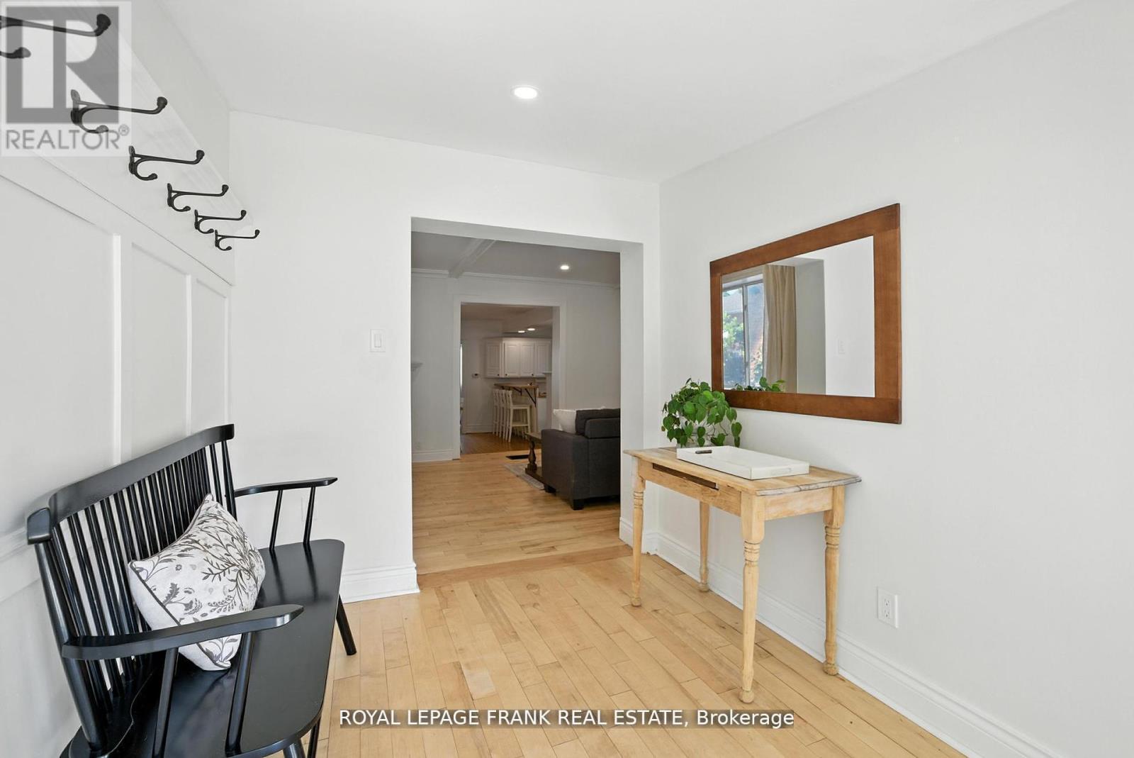 41 Sussex Street N, Kawartha Lakes (Lindsay), Ontario  K9V 4H6 - Photo 21 - X12495214