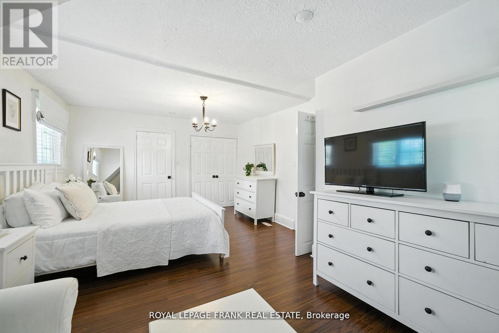 41 Sussex Street N, Kawartha Lakes (Lindsay), Ontario  K9V 4H6 - Photo 33 - X12495214