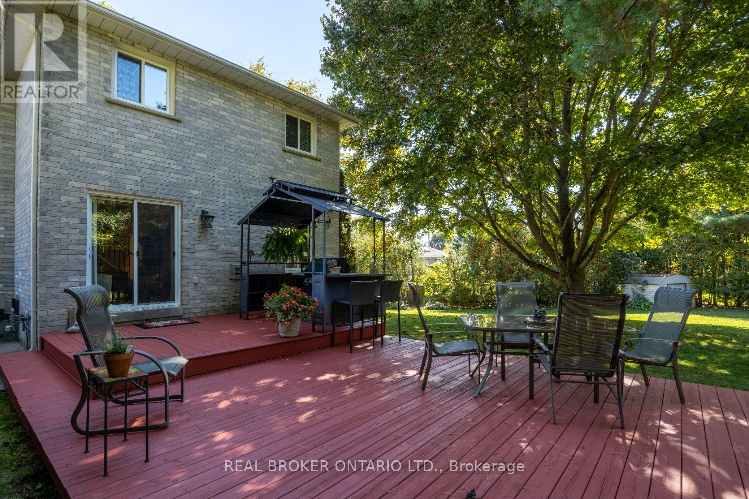 6 Andrew Court, Clarington (Newcastle), Ontario  L1B 1J5 - Photo 24 - E12495436