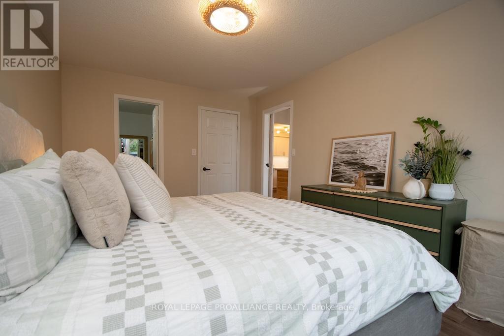 1479 Tamblin Way, Peterborough (Monaghan Ward 2), Ontario  K9K 2L9 - Photo 24 - X12495454