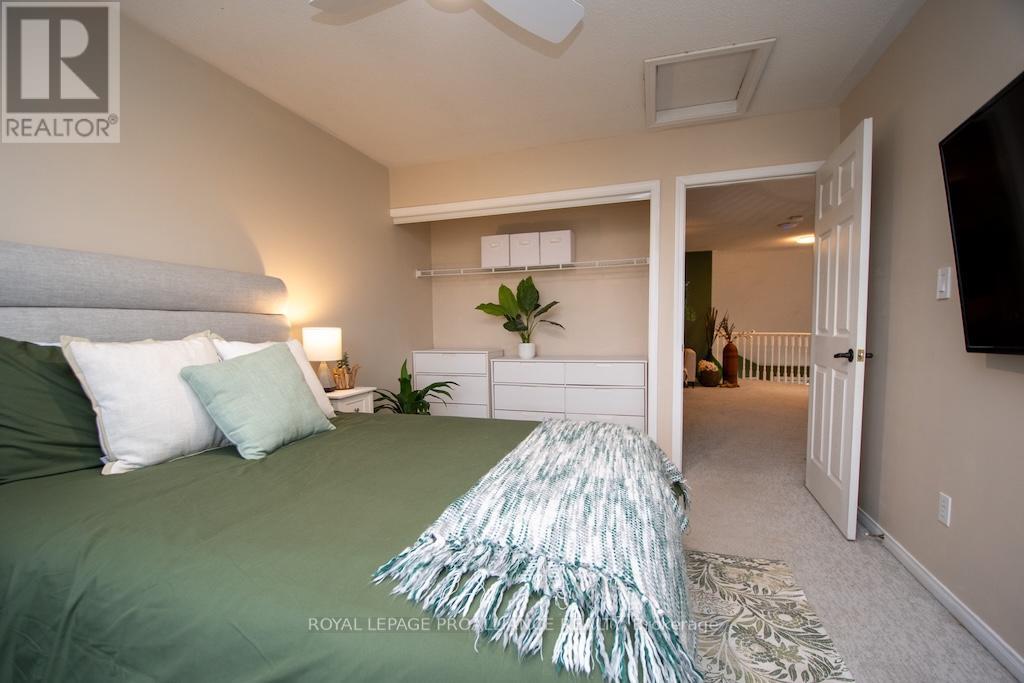 1479 Tamblin Way, Peterborough (Monaghan Ward 2), Ontario  K9K 2L9 - Photo 33 - X12495454