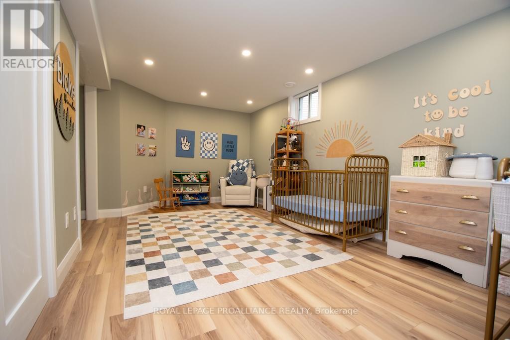 1479 Tamblin Way, Peterborough (Monaghan Ward 2), Ontario  K9K 2L9 - Photo 35 - X12495454