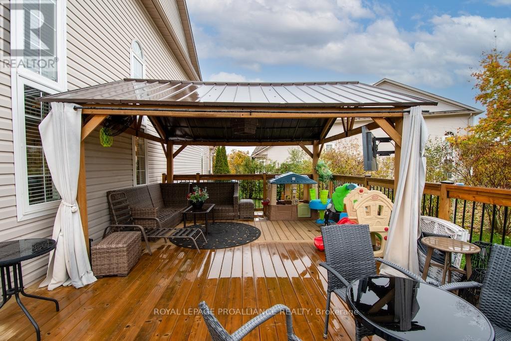 1479 Tamblin Way, Peterborough (Monaghan Ward 2), Ontario  K9K 2L9 - Photo 48 - X12495454