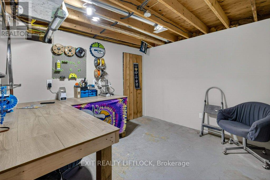 128 Orange Corners Road, Kawartha Lakes (Emily), Ontario  K0L 2W0 - Photo 22 - X12495830