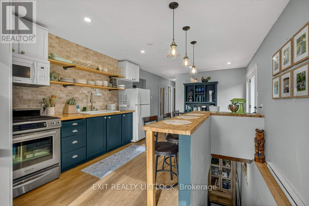 128 Orange Corners Road, Kawartha Lakes (Emily), Ontario  K0L 2W0 - Photo 4 - X12495830