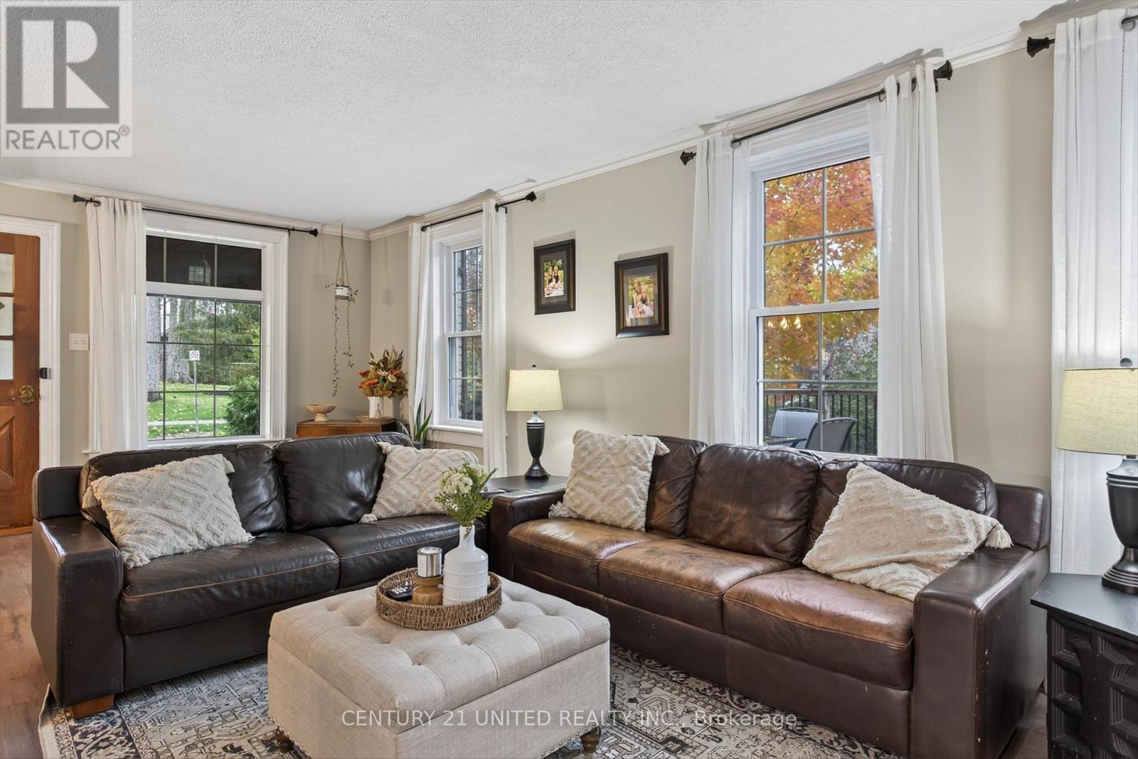 71 Bond Street W, Kawartha Lakes (Lindsay), Ontario  K9V 3R5 - Photo 10 - X12496198