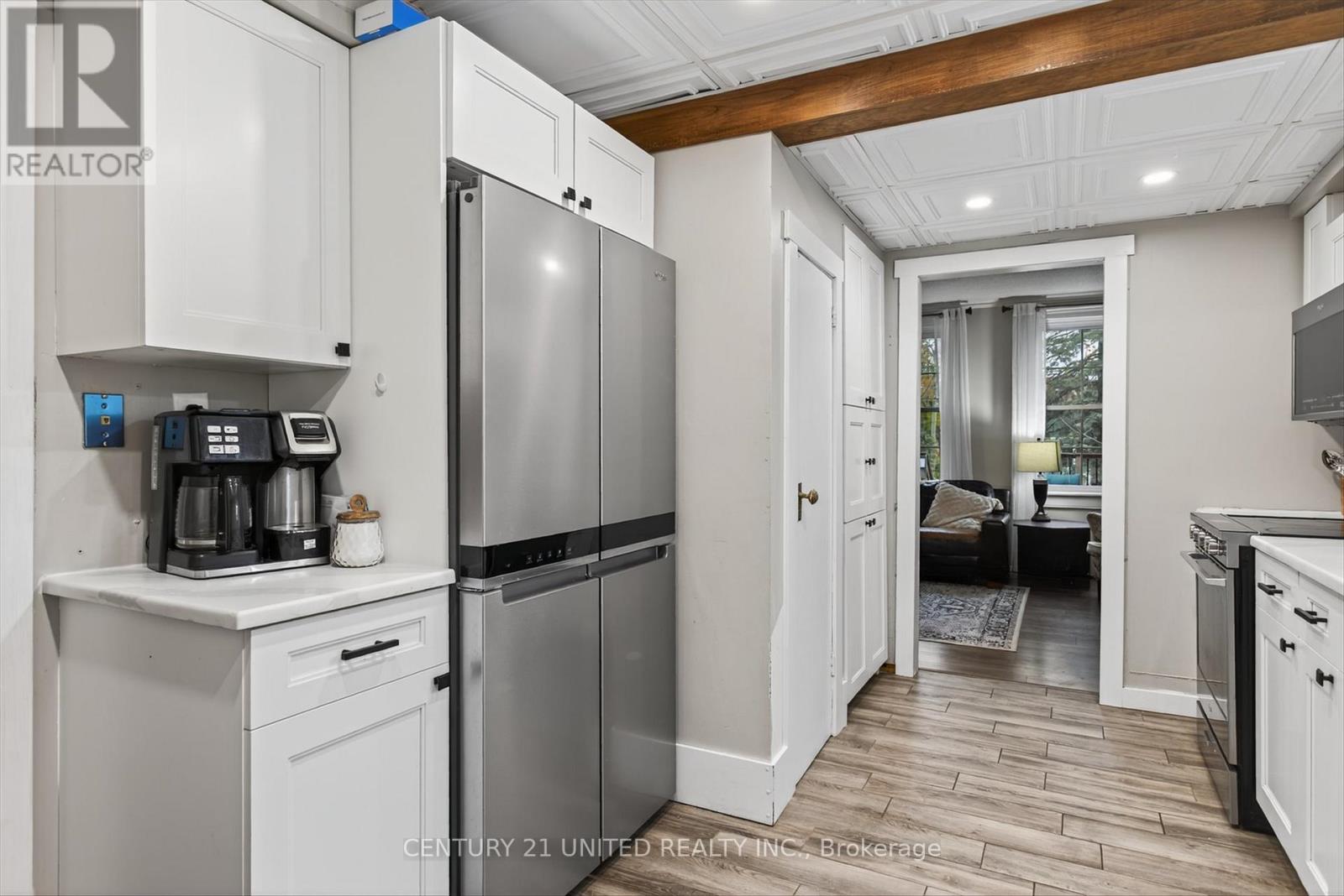 71 Bond Street W, Kawartha Lakes (Lindsay), Ontario  K9V 3R5 - Photo 19 - X12496198