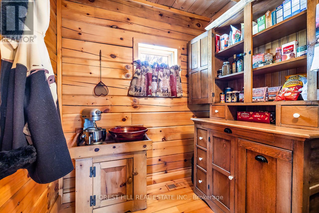 110 Westview Drive, Kawartha Lakes (Emily), Ontario  K0L 2W0 - Photo 12 - X12496190