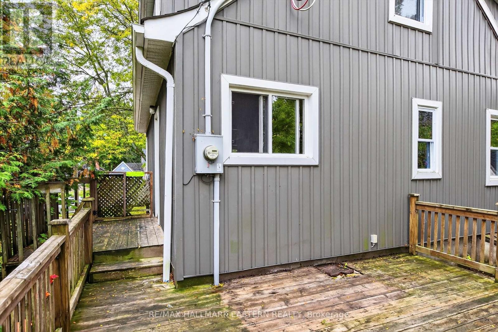 650 Bolivar Street, Peterborough (Town Ward 3), Ontario  K9J 4S2 - Photo 37 - X12496720